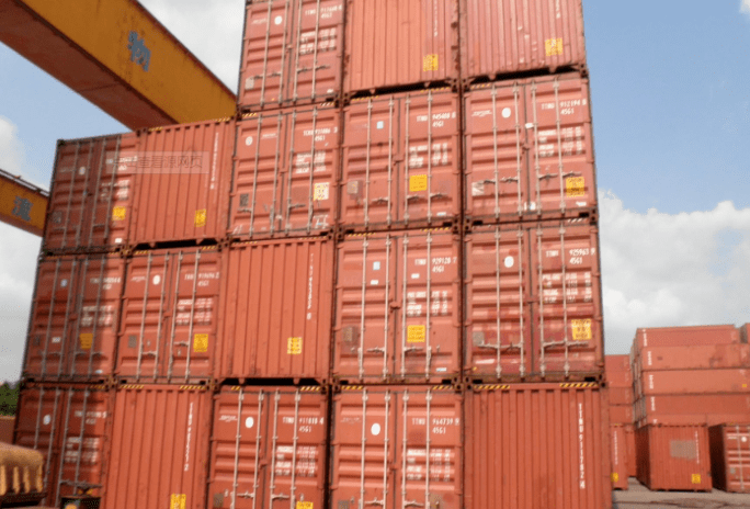 4月我國貨物貿(mào)易進(jìn)出口同比增長8% 展現(xiàn)經(jīng)濟(jì)韌性